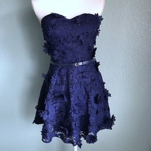 NWOT Papaya - Blue Crochet Strapless Belted Dress
